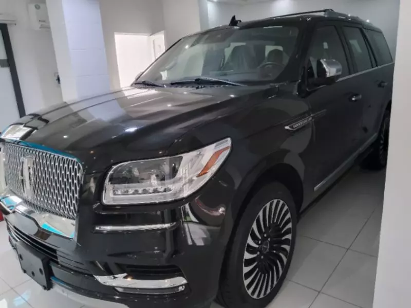 Lincoln Navigator   - 2022