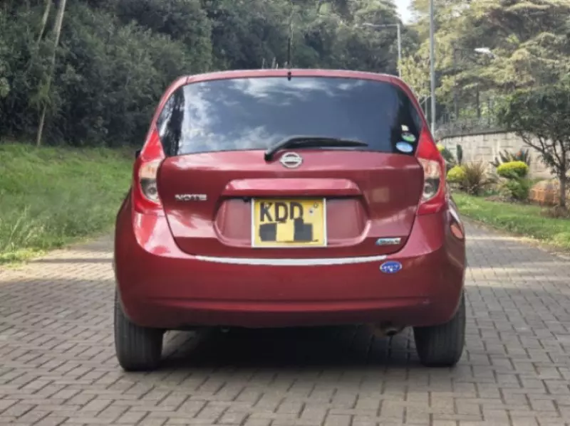 Nissan Note   - 2015