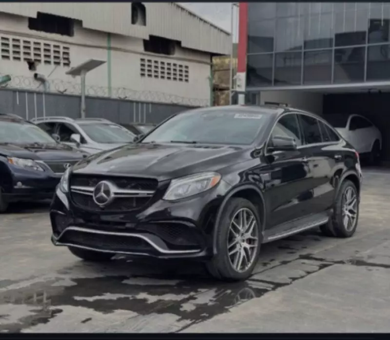 Mercedes-Benz GL 63 AMG   - 2016