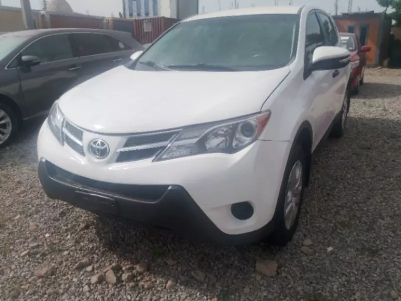 Toyota Rav4   - 2013