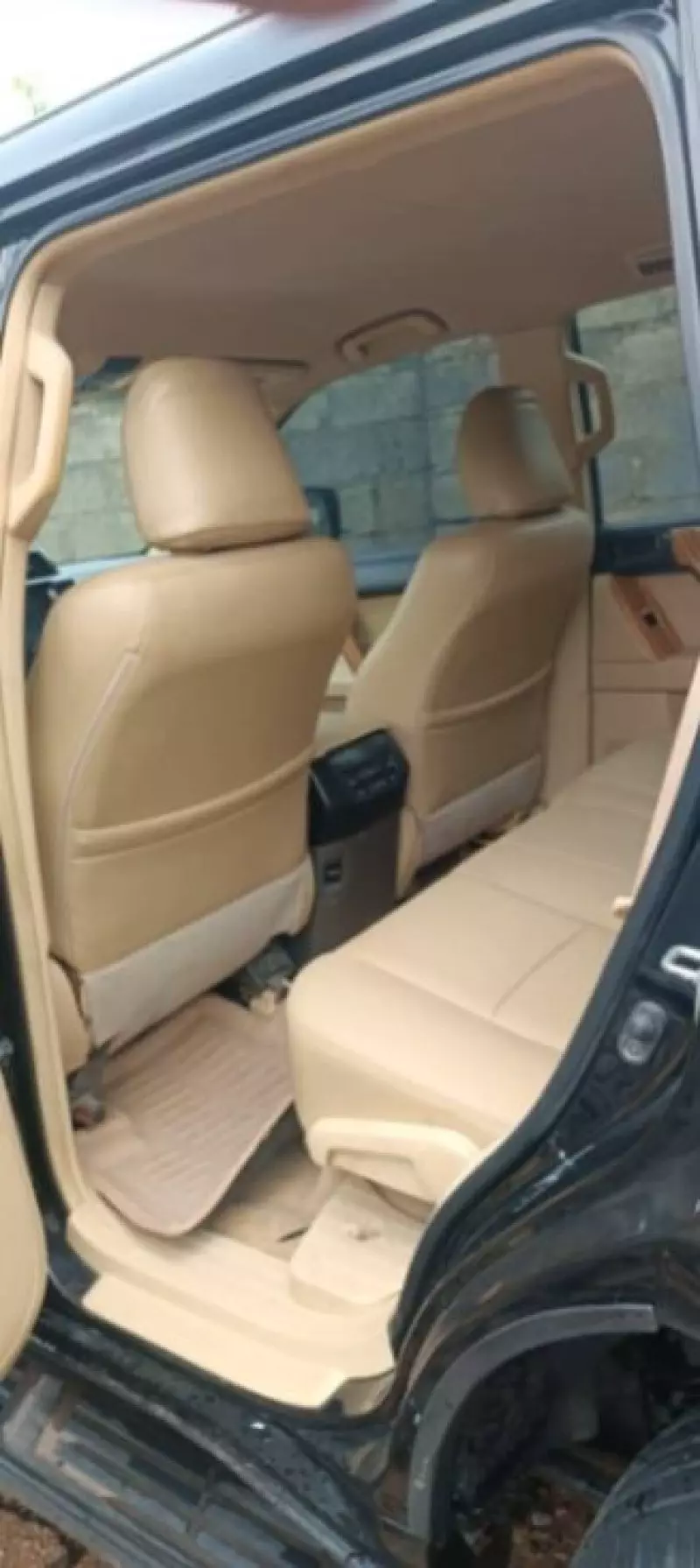 Toyota Prado   - 2014