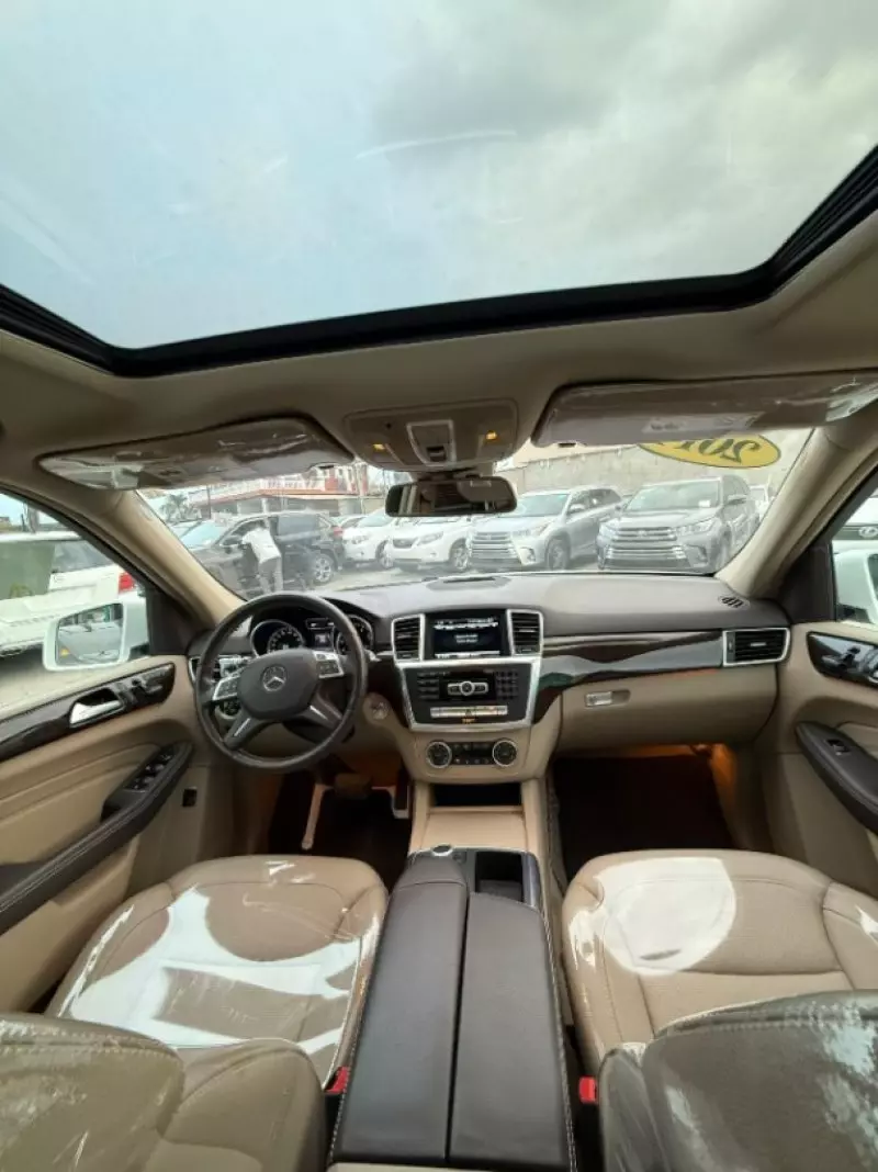Mercedes-Benz ML 350   - 2014
