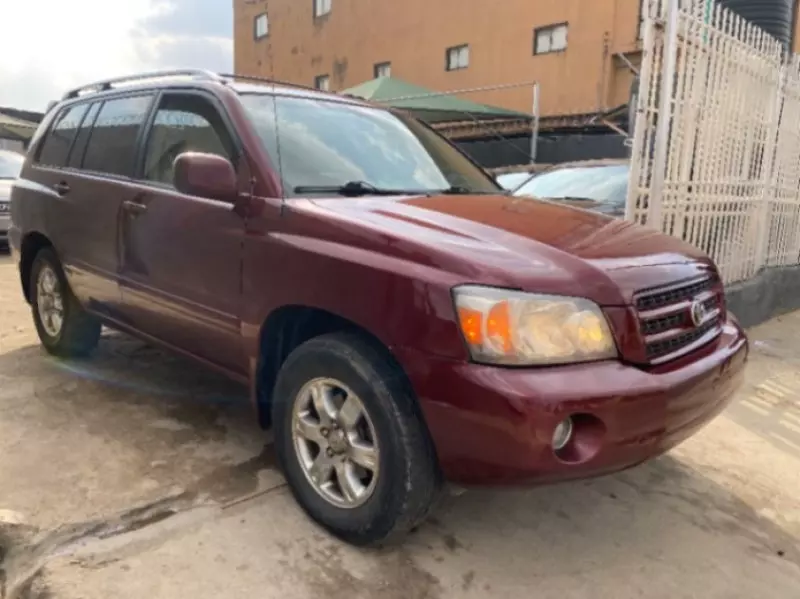 Toyota Highlander   - 2005