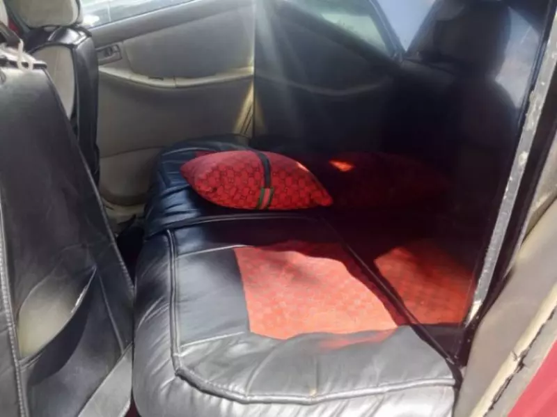 Toyota Corolla - 2003