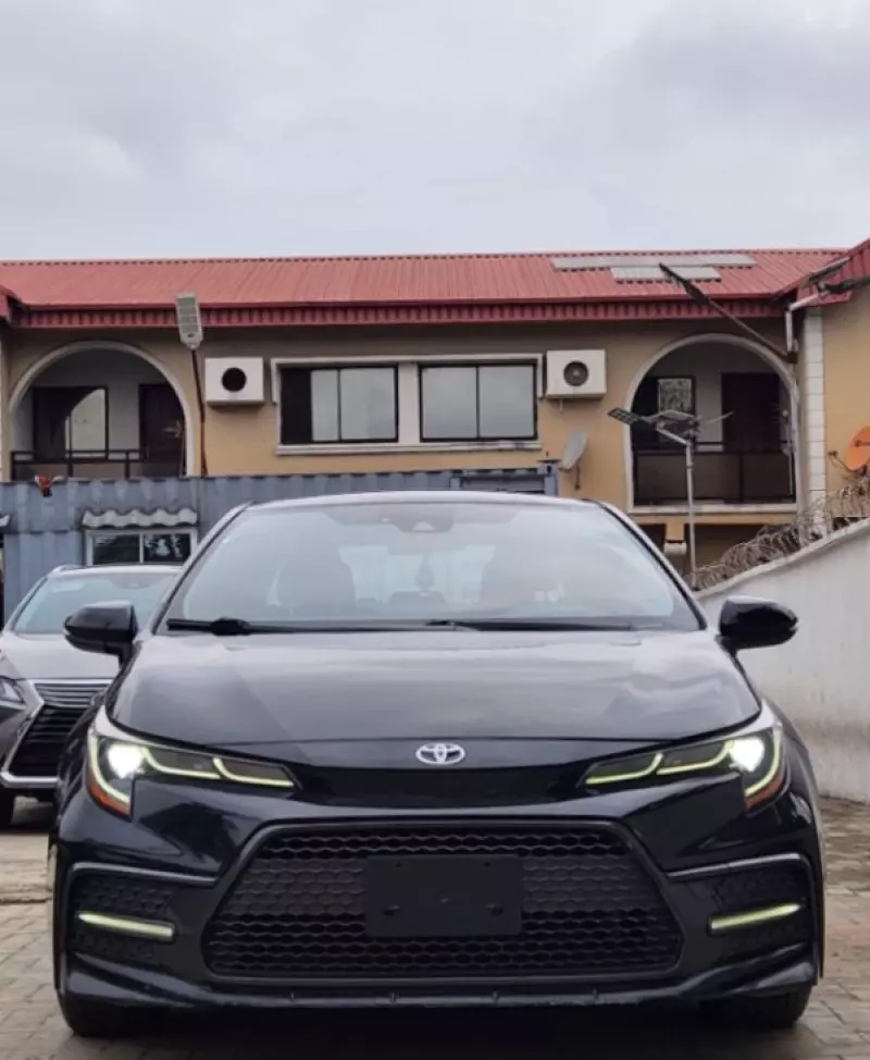 Toyota Corolla   - 2020