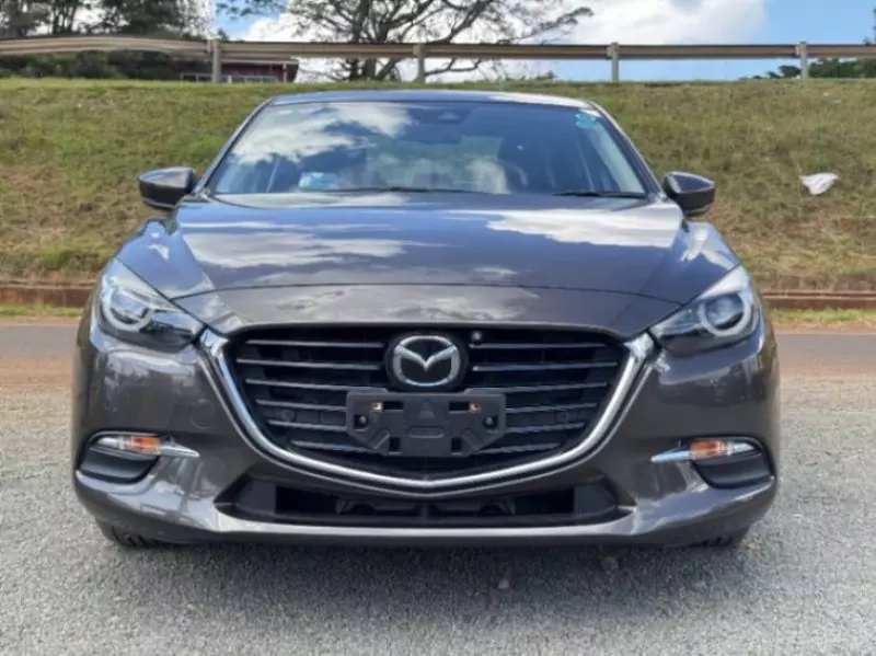 Mazda Axela    - 2018