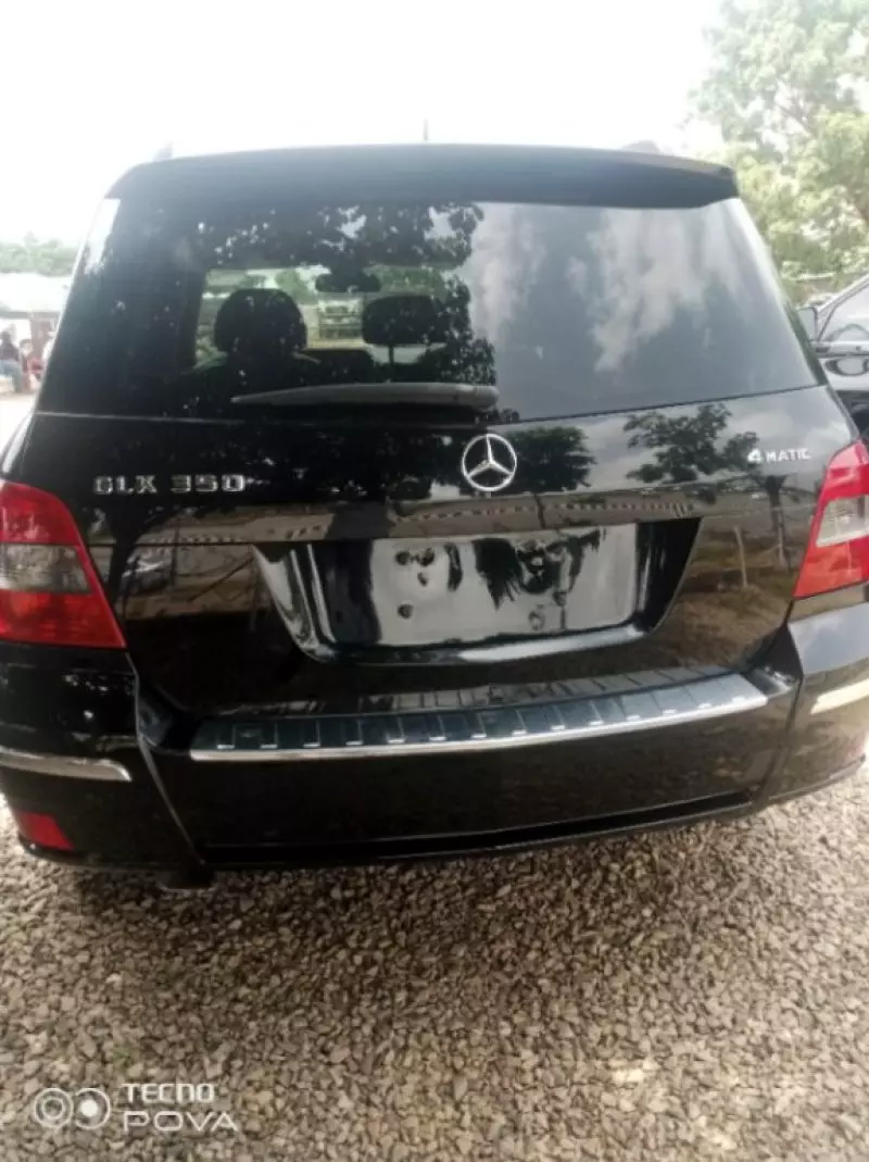 Mercedes-Benz GLK 350   - 2012