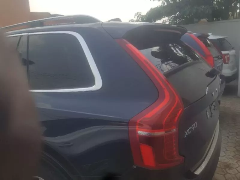 Volvo XC90