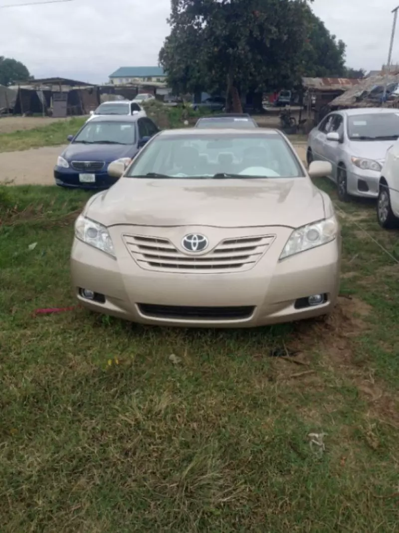 Toyota camry   - 2008