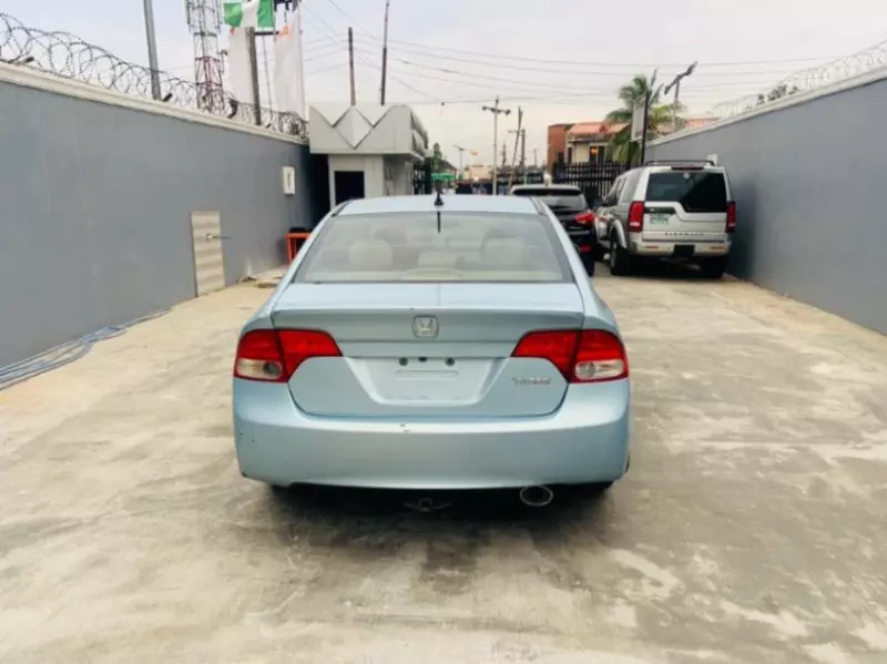 Honda Civic   - 2008