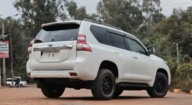 Toyota Landcruiser prado TX   - 2017
