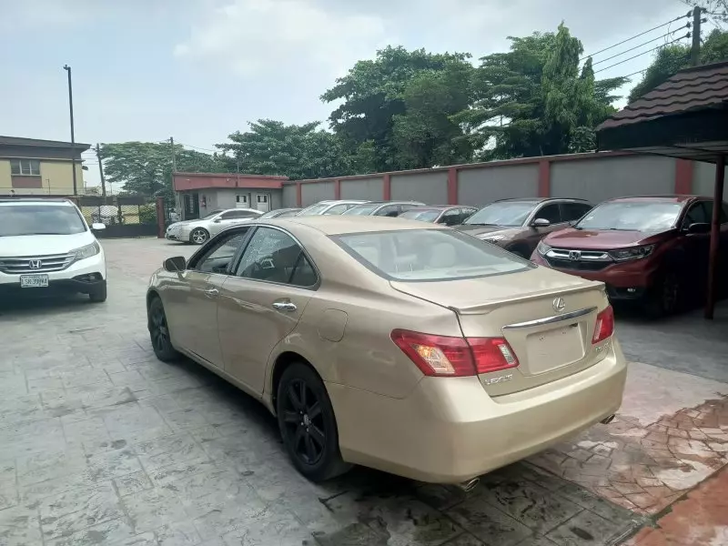 Lexus ES 350