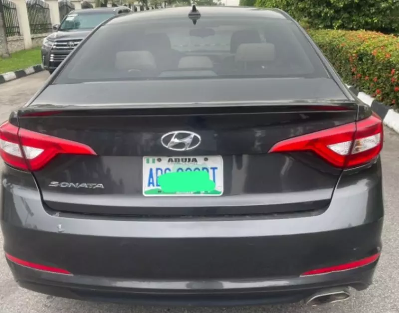 Hyundai Sonata   - 2016