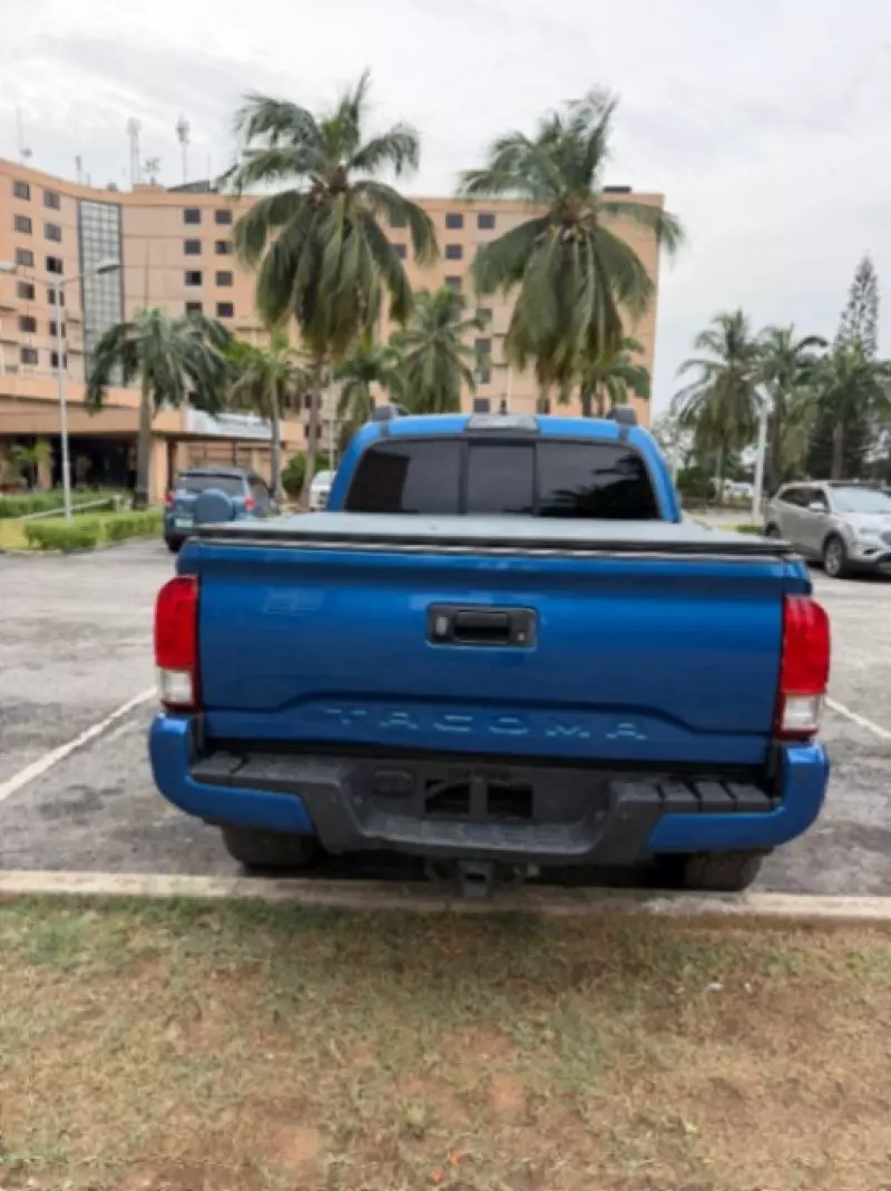 Toyota Tacoma - 2016