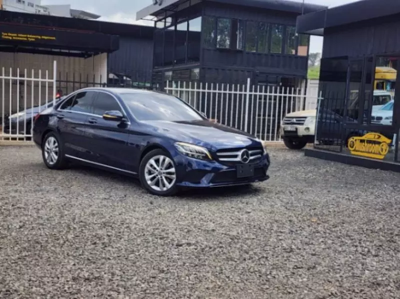 Mercedes-Benz C 180   - 2019