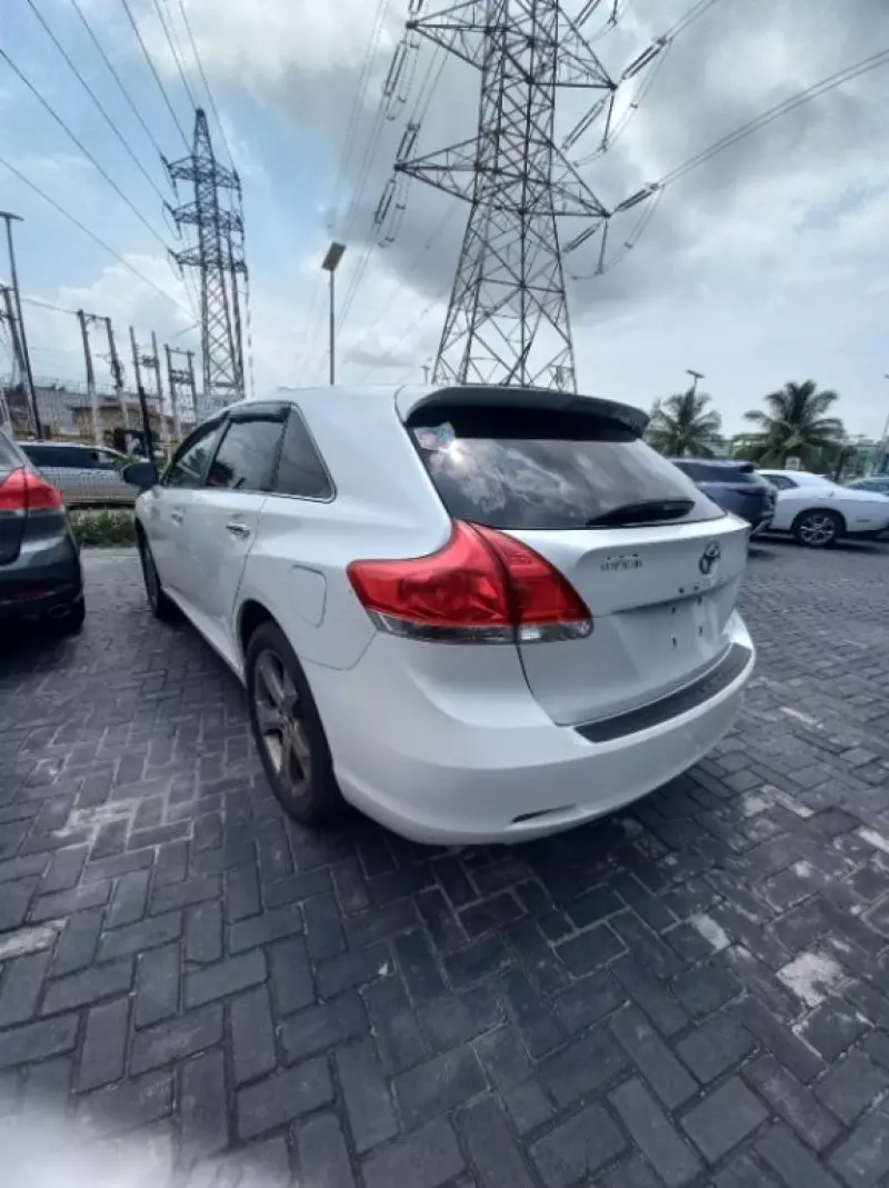 Toyota Venza   - 2009