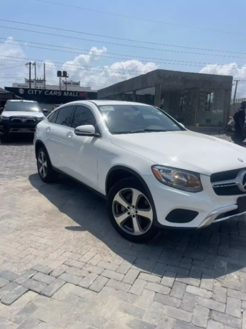 Mercedes-Benz GLC-Class   - 2017