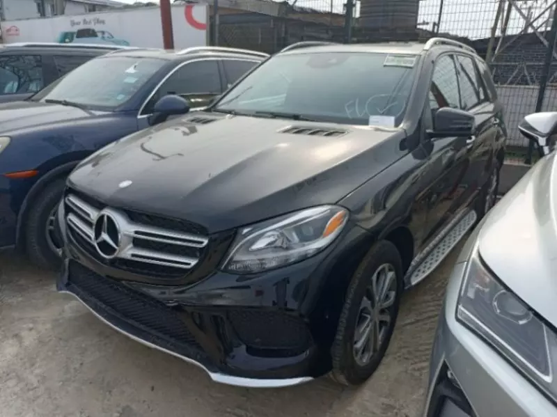 Mercedes-Benz GLE 350