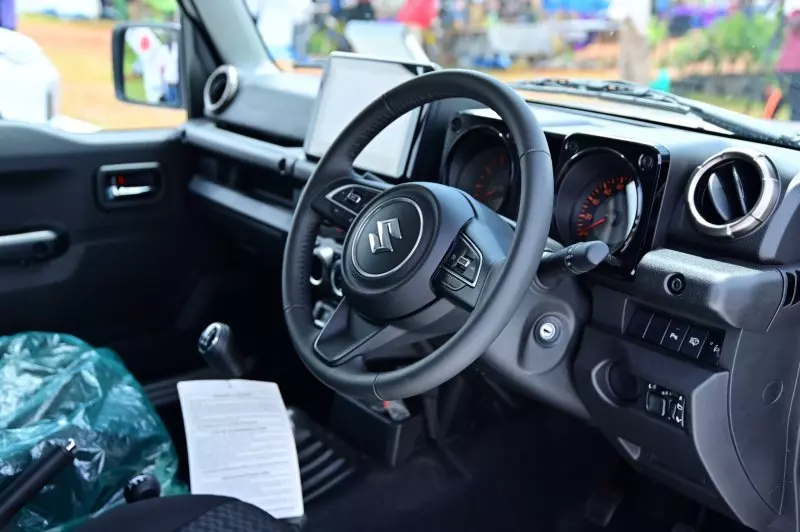 SUZUKI Jimny GL   - 2024
