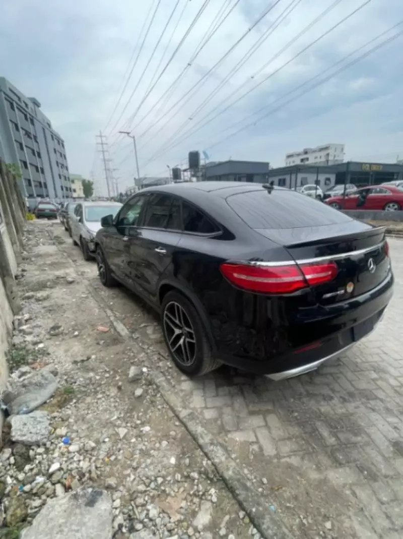 Mercedes-Benz GLE 43 AMG   - 2016