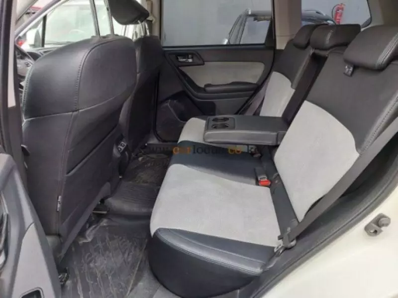Subaru Forester   - 2017