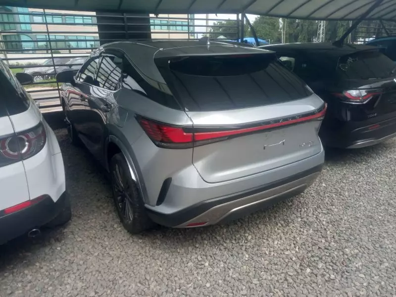 Toyota Lexus RX 350h   - 2023