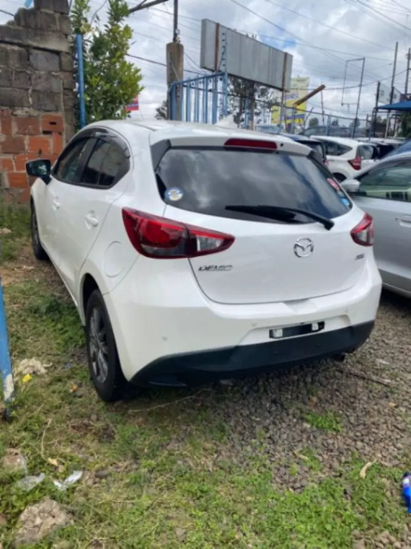 Mazda Demio    - 2018