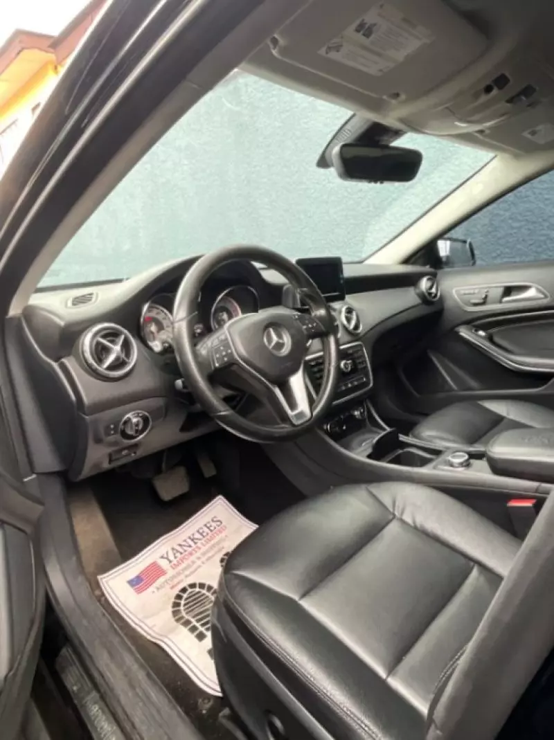 Mercedes-Benz GLA 250   - 2016