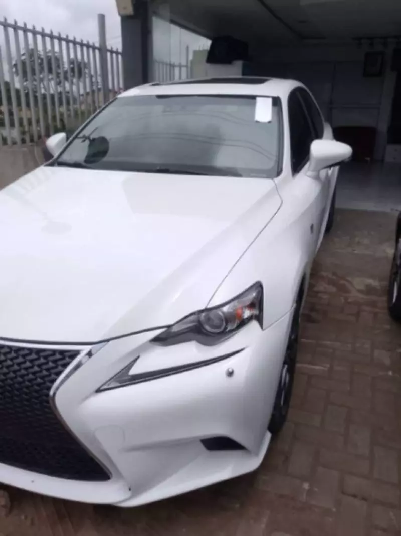 Lexus IS 250   - 2014