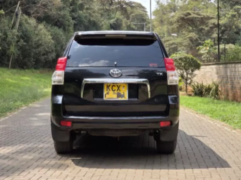 Toyota Land Cruiser Prado   - 2012