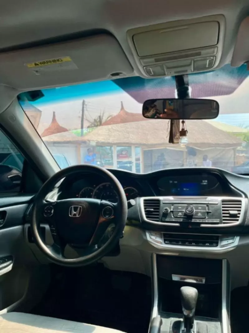 Honda Accord   - 2014