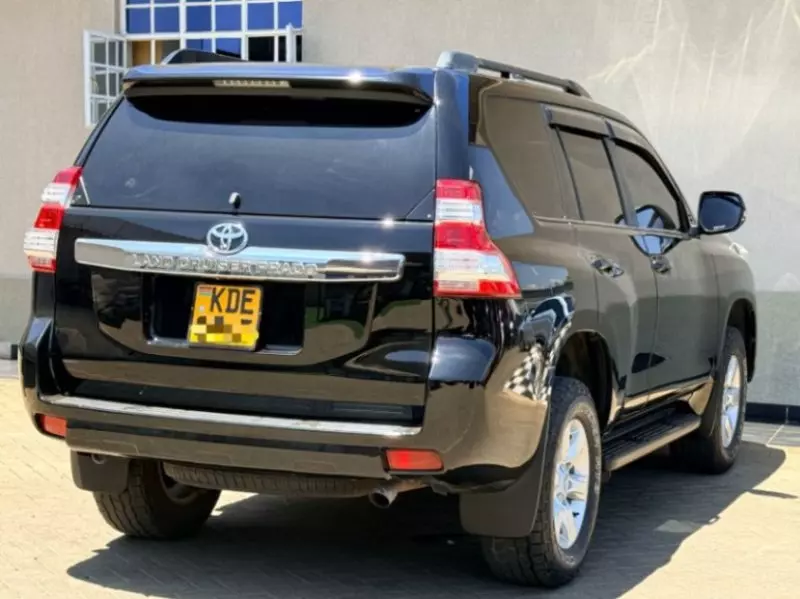 Toyota Landcruiser prado TX - 2013