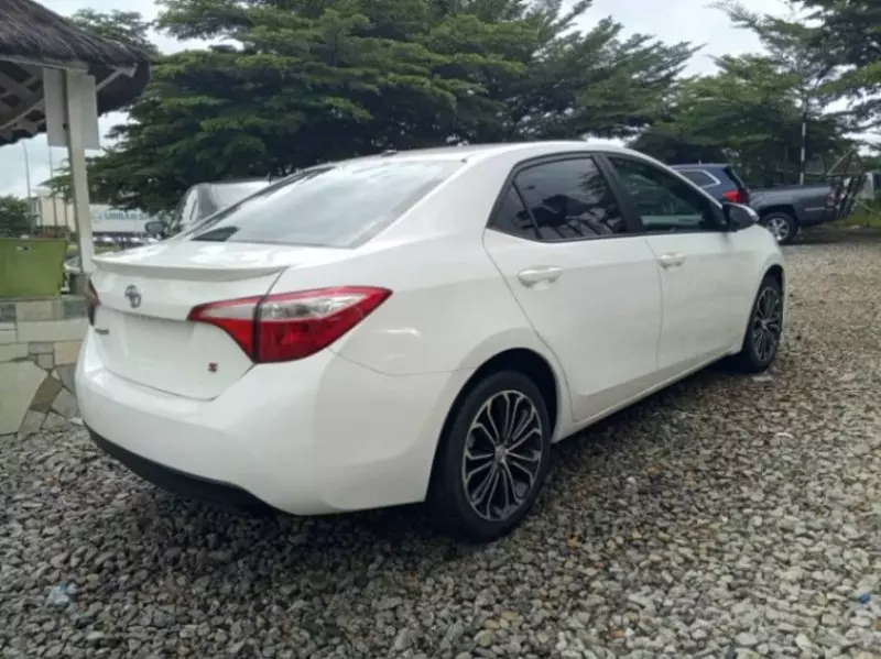 Toyota Corolla Sport   - 2014
