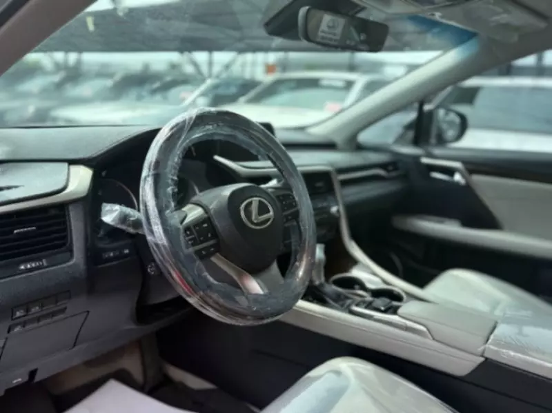 Lexus RX 350L   - 2017