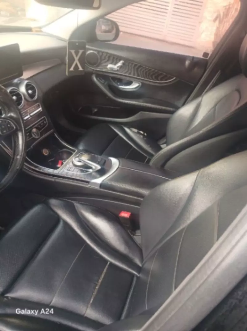 Mercedes-Benz C 300   - 2015