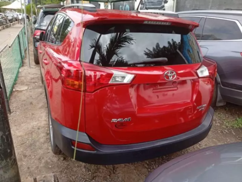 Toyota RAV 4   - 2016