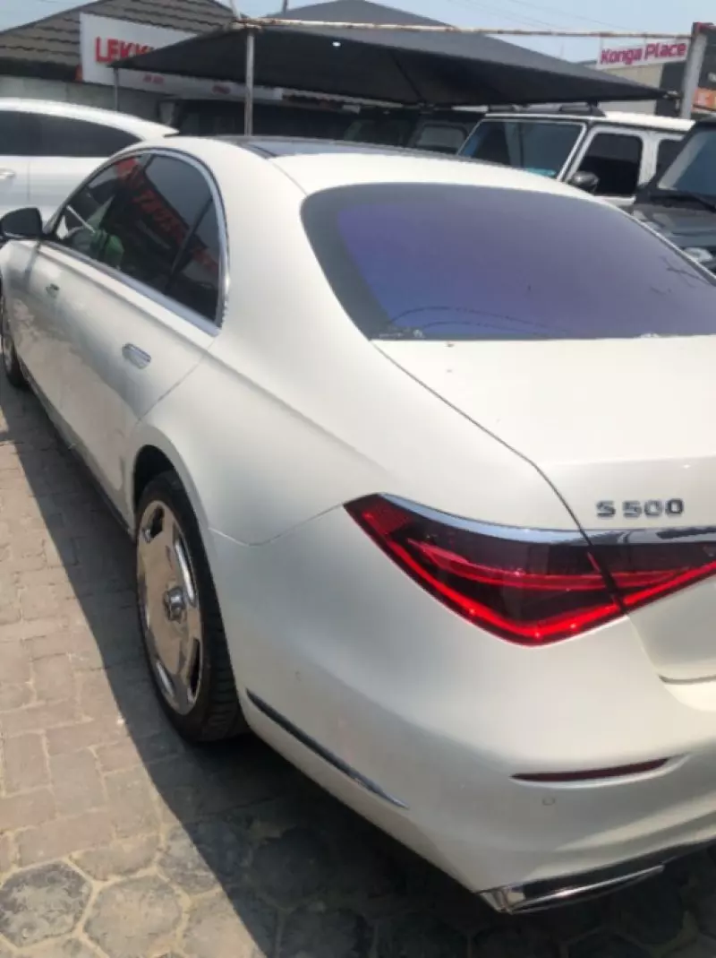 Mercedes-Benz S 500   - 2023
