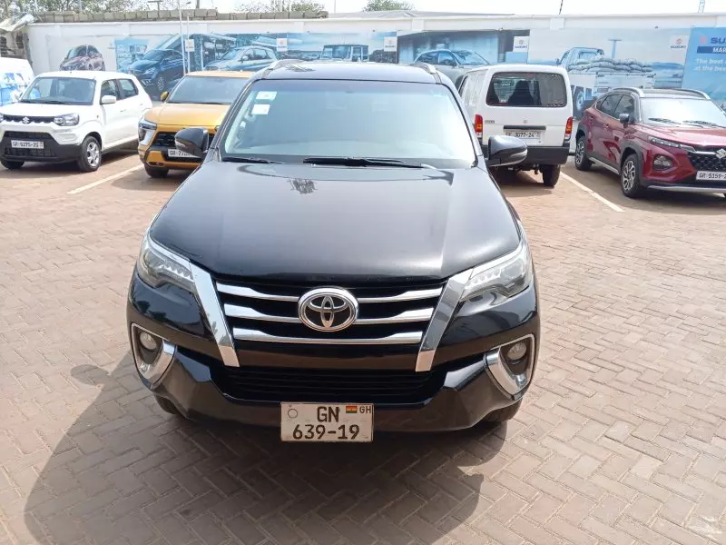 Toyota Fortuner   - 2019