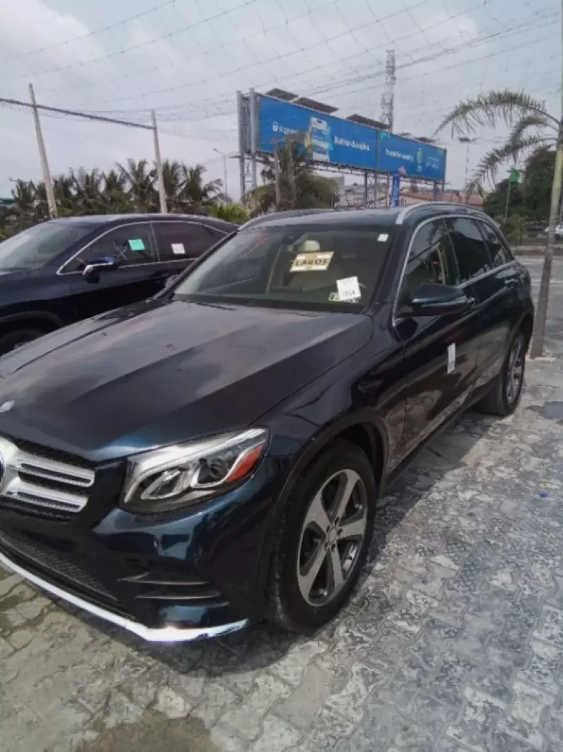 Mercedes-Benz GLC 300