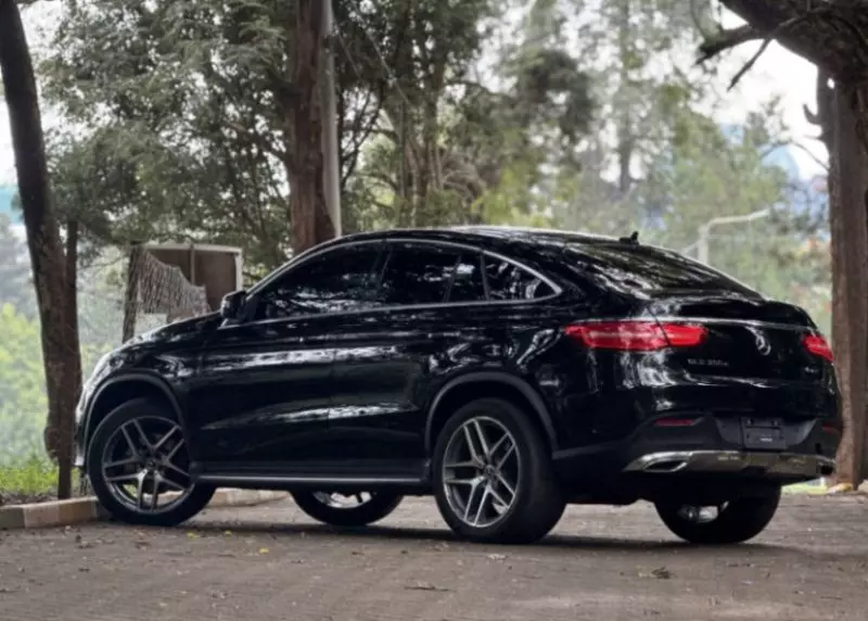 Mercedes-Benz GLE 350 - 2018