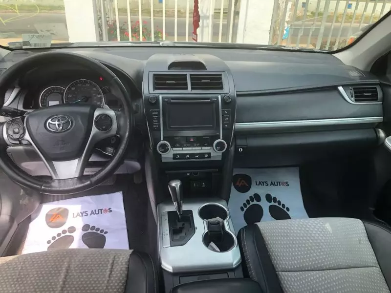 Toyota Camry   - 2013