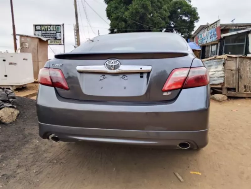 Toyota Camry   - 2008