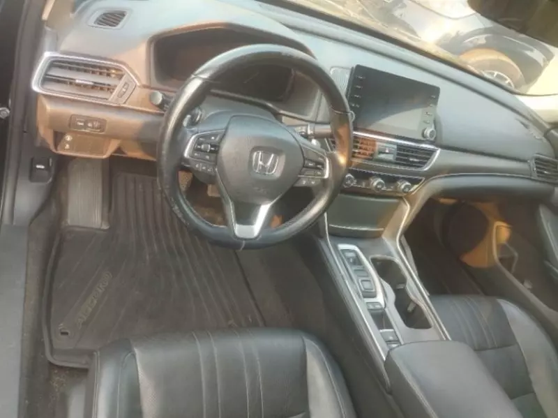 Honda Accord   - 2018