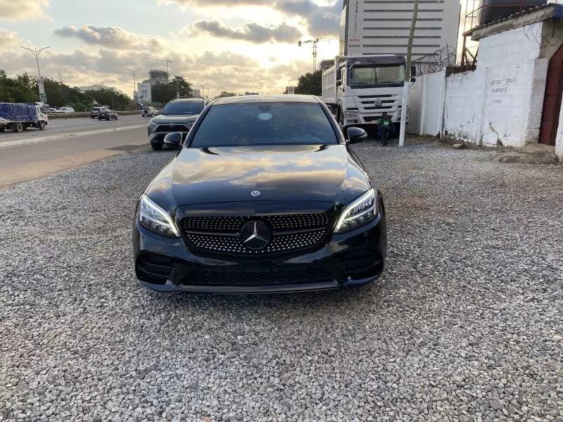 Mercedes-Benz C 300   - 2020