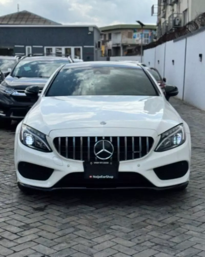 Mercedes-Benz C 300   - 2016