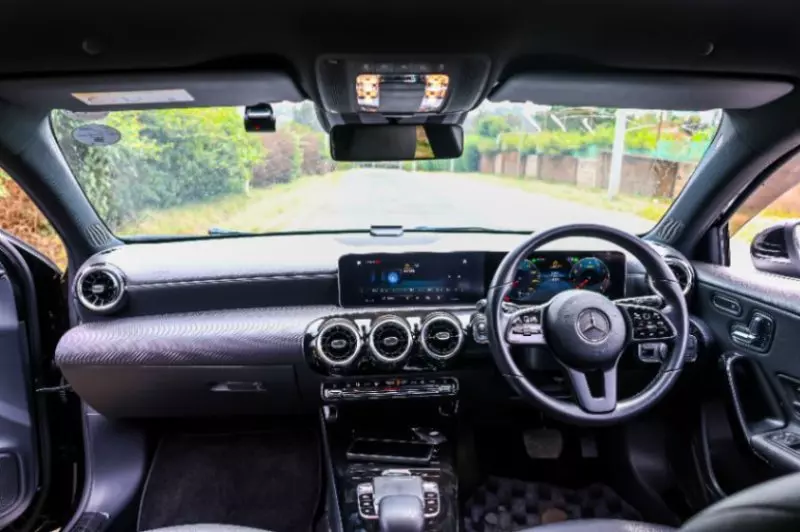 Mercedes-Benz 1017A   - 2018