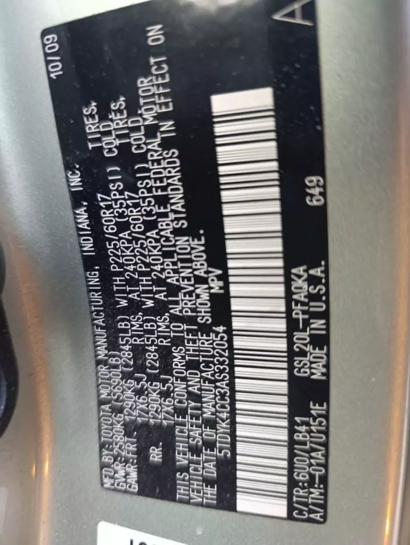 Toyota Sienna   - 2010