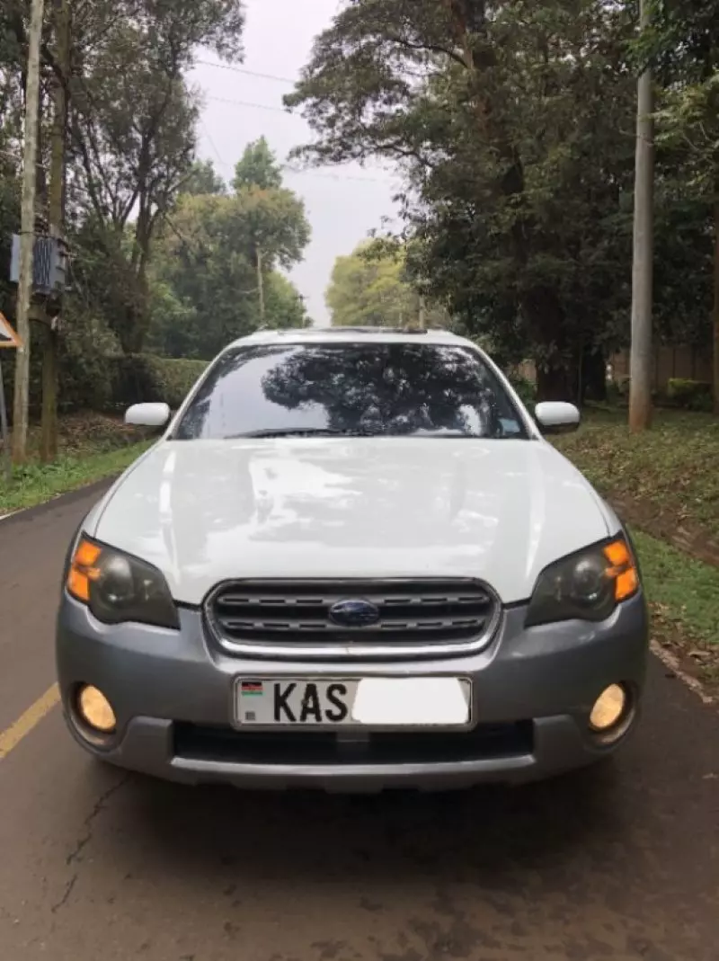 Subaru Outback   - 2003