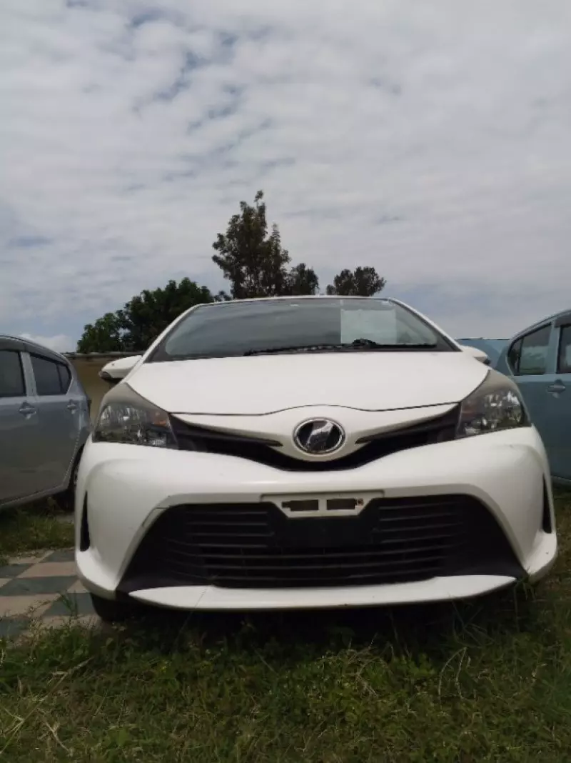 Toyota Vitz Jewela   - 2016