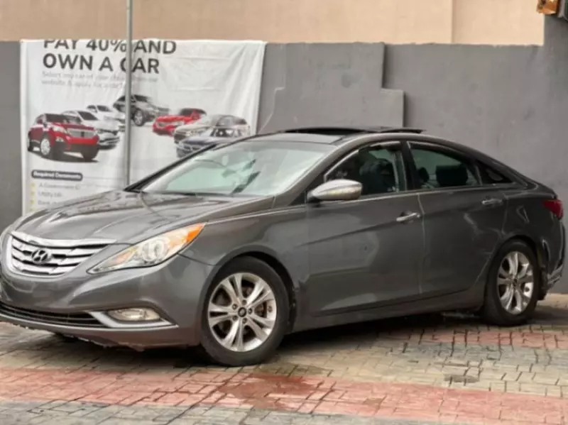 Hyundai SONATA 2,0L BVA GL   - 2013